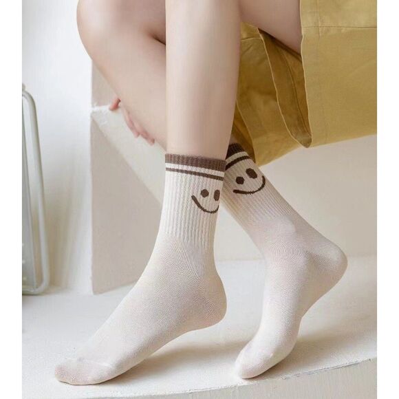 Women's 5 Pairs Cute Smiley Face Crew Socks, Comfy Daily All Season Socks - Picture 4 of 13